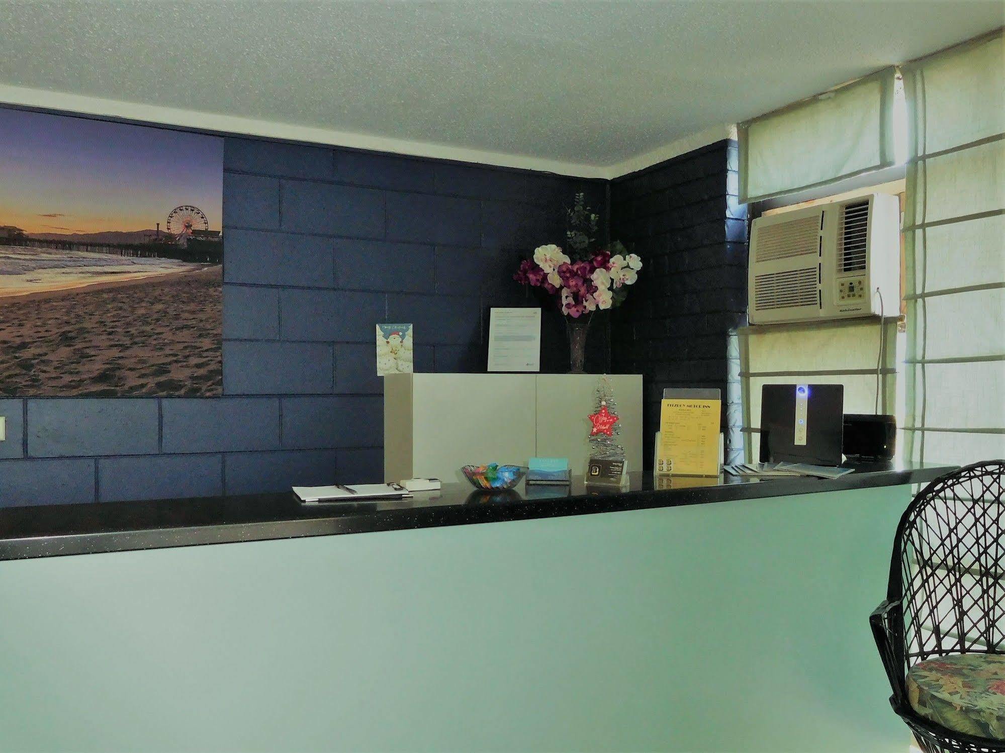 Y Motels Rockhampton Exterior photo